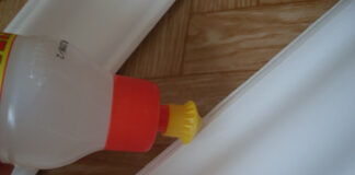 Универсальный клей: отличный помощник во время ремонта в каждом доме