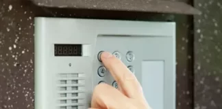 Выбор и подключение подъездного домофона