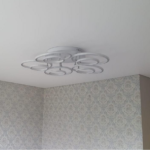 Особенности выбора тканевых потолков