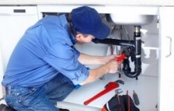 Почему сантехнические работы стоит доверить профессионалу?