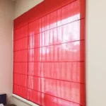 Римские шторы: один из наиболее простых и эффективных способов украшения окон