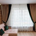 Как правильно подобрать шторы к интерьеру?