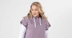 Женский костюм: идеальный вариант для прогулки с детьми