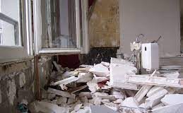 Что входит в демонтаж квартиры