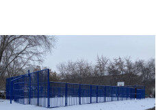 Каким должно быть ограждение спортивных площадок?