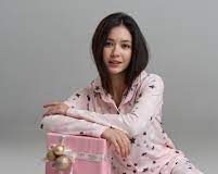 Критерии выбора женской пижамы в подарок