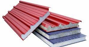 В чем особенности и преимущества сэндвич-панелей