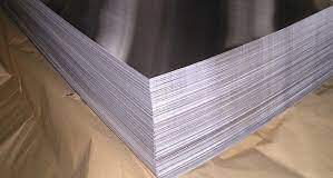 Какими преимуществами обладает стальной лист нержавейки?