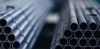 Изучение технических характеристик стальных электросварных труб: выбор, применение и продукционные особенности