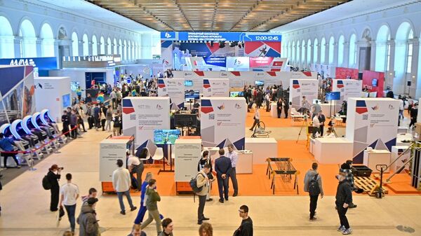 В Москве проходит форум "Молодой специалист - строитель будущего"