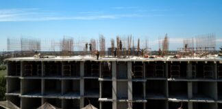 Эксперты назвали признаки надежного российского застройщика в 2025 году