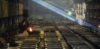 “Евраз”: в России снижается активность в стальном строительстве