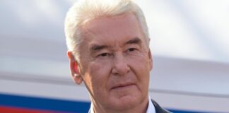 Собянин открыл новый спорткомплекс на юго-западе Москвы