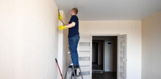 Строители рассказали, чем грозят привычные для ремонта материалы