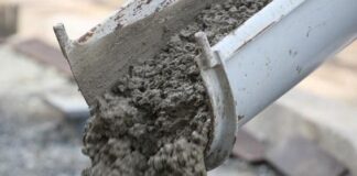 Как сделать бетон своими руками: особенности состава и подробная инструкция