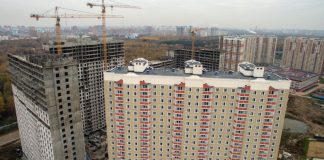 “Самолет” сократил полугодовую чистую прибыль по МСФО более чем вдвое